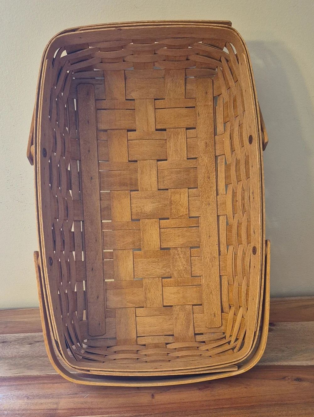 Vintage 1994 Longaberger Large 17.5